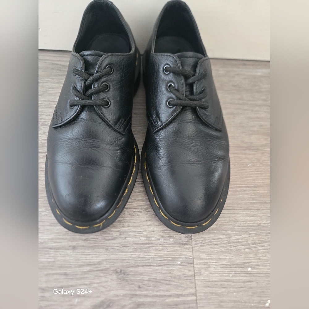 Women's Black Leather Lace-Up Shoes Leather SZ 5